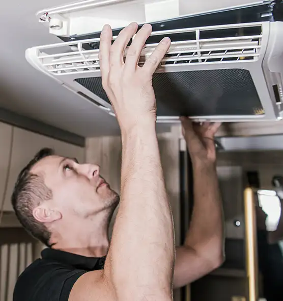  Professional Licensed And Insured Cleaners in Cedar Falls, IA